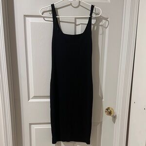 Zara Elegant Black Sleeveless Midi Dress